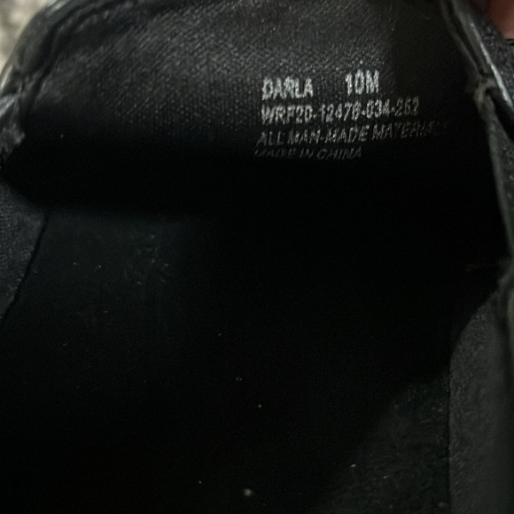 Size 10 Baretraps Darla Ultra Comfort Slip Ons - Picture 4 of 4